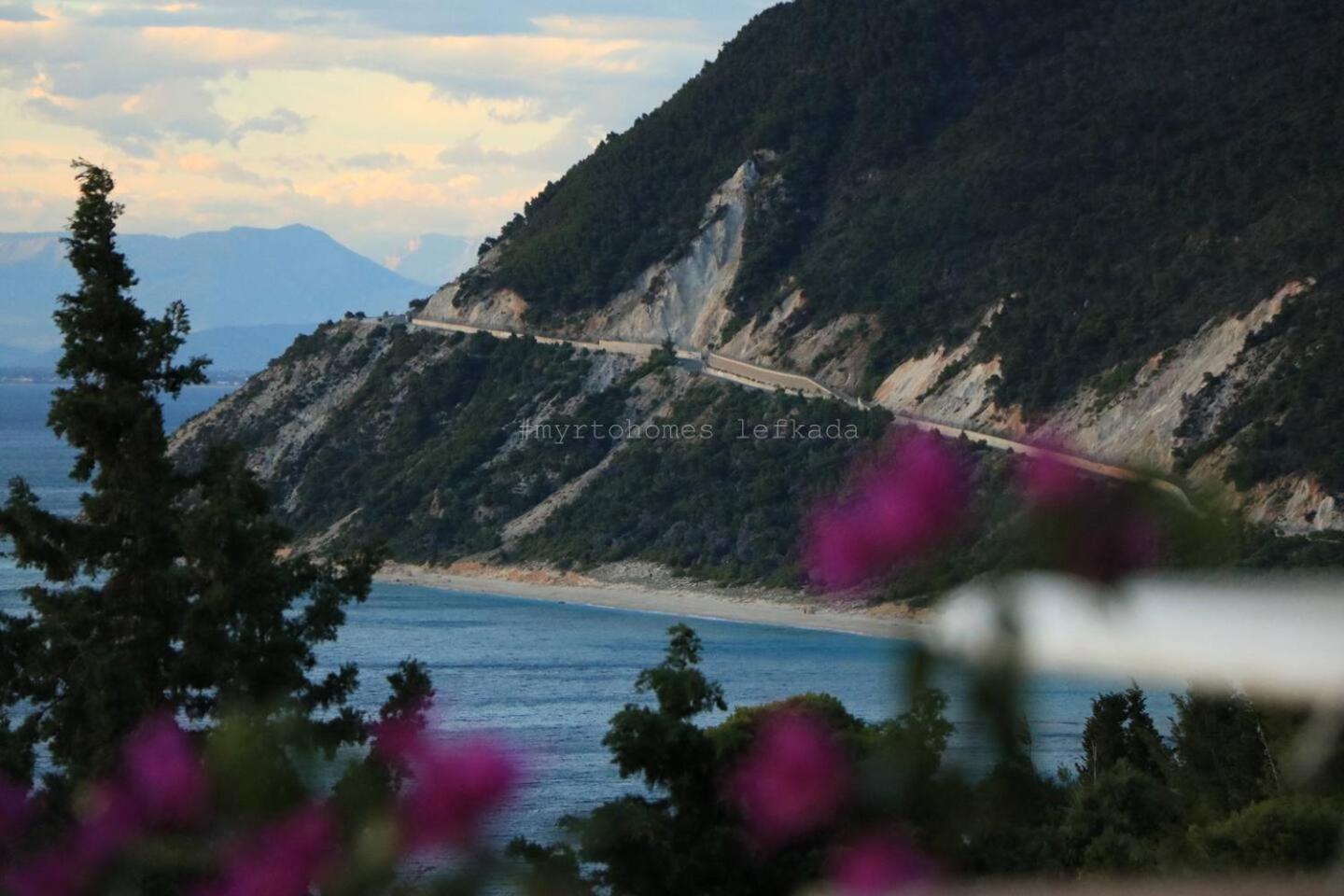 Myrto Homes Lefkada Agios Nikitas Greece ภายนอก รูปภาพ